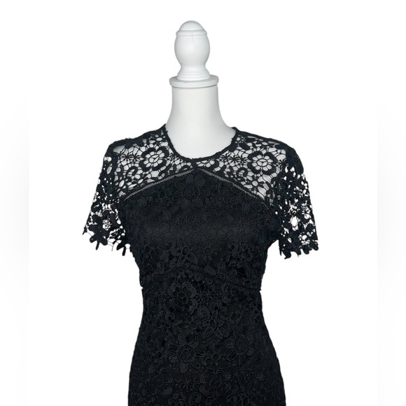 Bebe Short sleeve Floral Crotchet Black Dress sz 8 - Picture 2 of 5